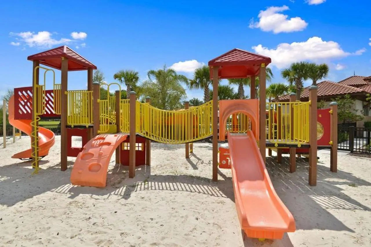 Dream Family Home At The Solterra St5160 Davenport