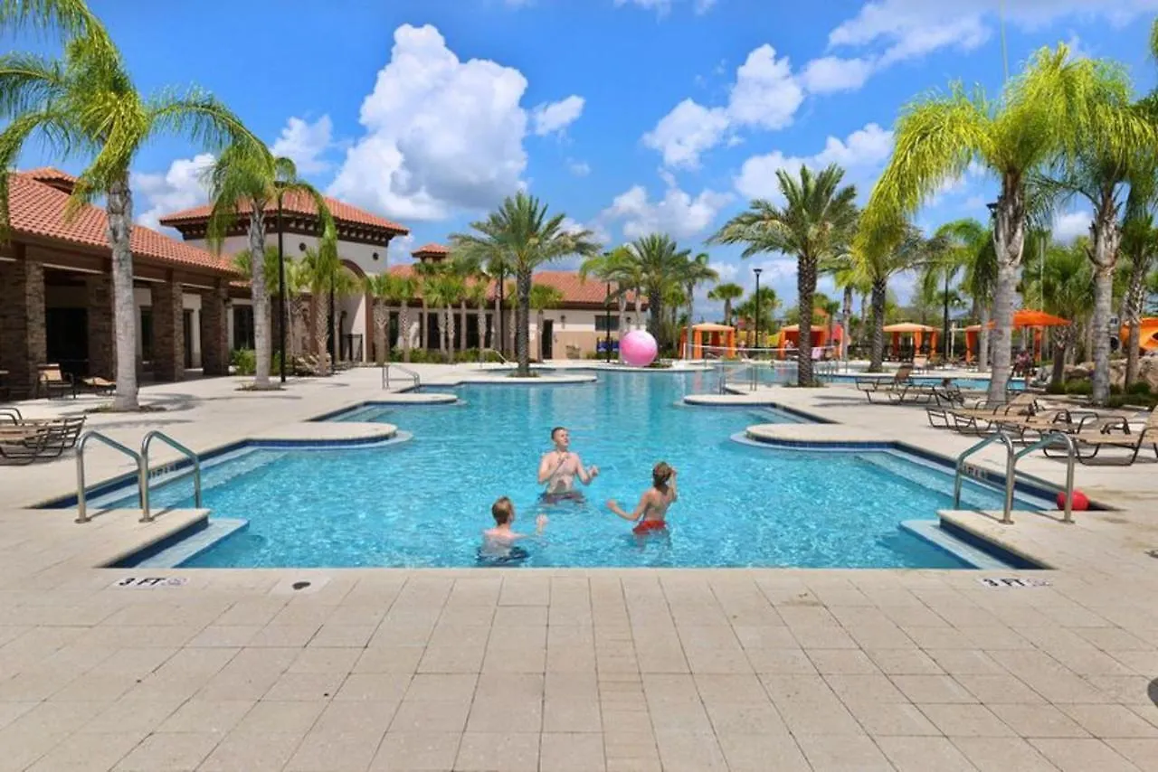 Dream Family Home At The Solterra St5160 Davenport Holiday home